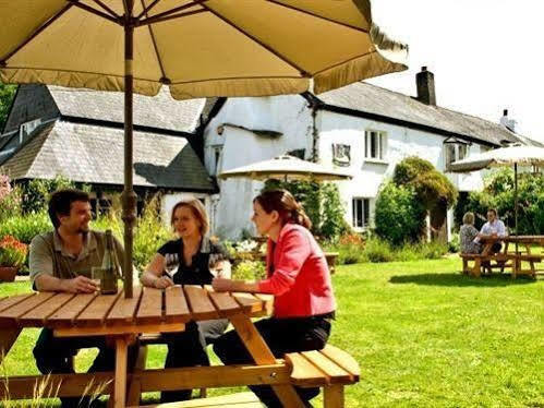 The Nobody Inn Christow Zewnętrze zdjęcie